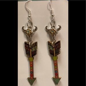 Skull arrow earrings